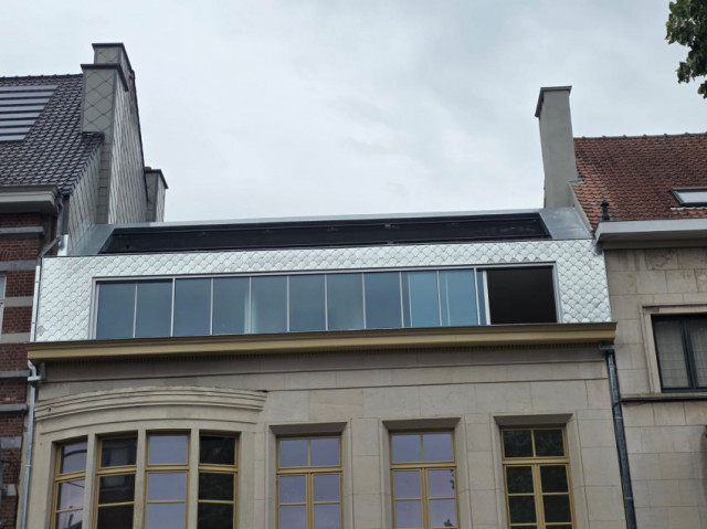 Zinken en koperen dakbedekking